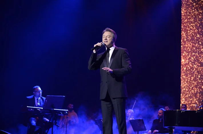 Marwan Khoury at Casino du Liban