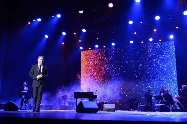 Marwan Khoury at Casino du Liban