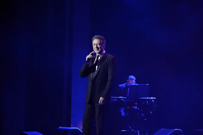 Marwan Khoury at Casino du Liban
