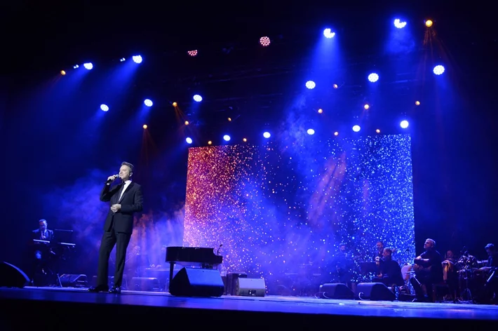 Marwan Khoury at Casino du Liban