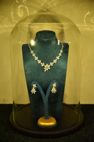 Grand Opening of Mekanna Jewelry 