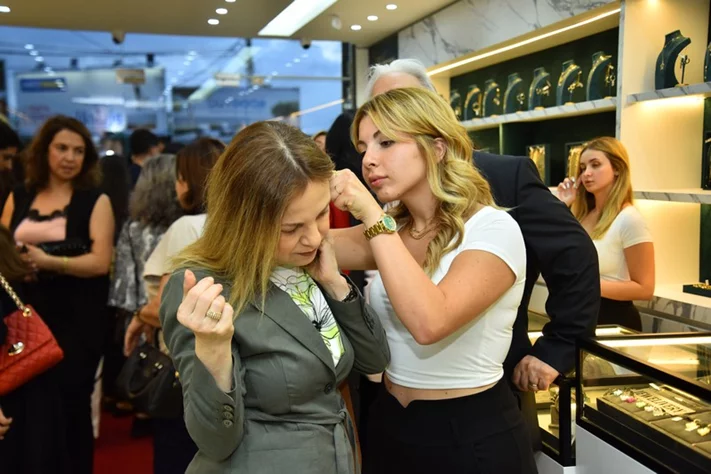 Grand Opening of Mekanna Jewelry 