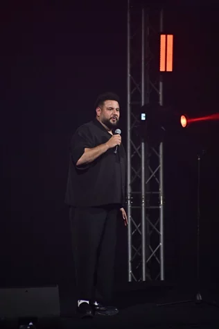 Mo Amer at Beirut Hall