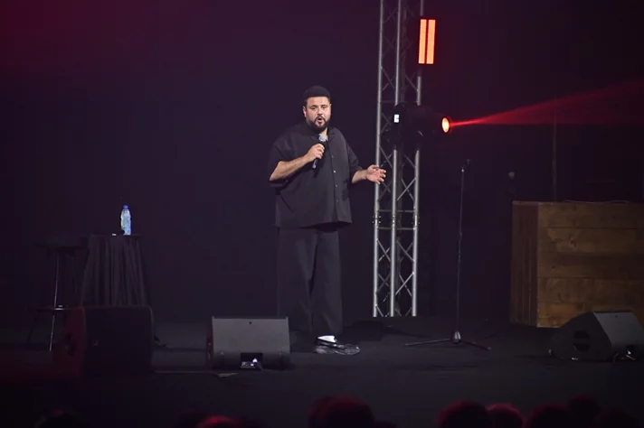 Mo Amer at Beirut Hall