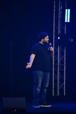 Mo Amer at Beirut Hall