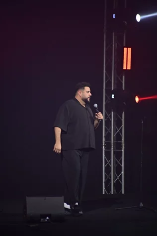 Mo Amer at Beirut Hall