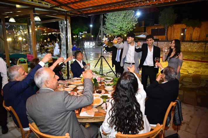 SSCC Beit Chabab Prom Night 