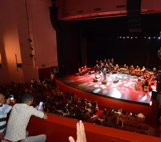 Moeen Shreif at Casino Du Liban