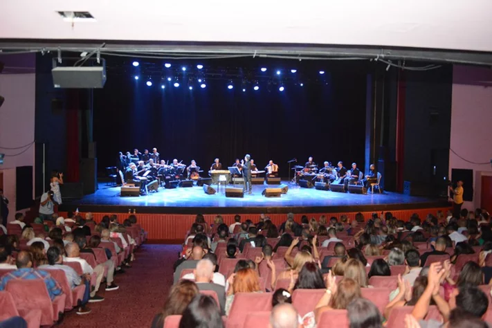 Moeen Shreif at Casino Du Liban