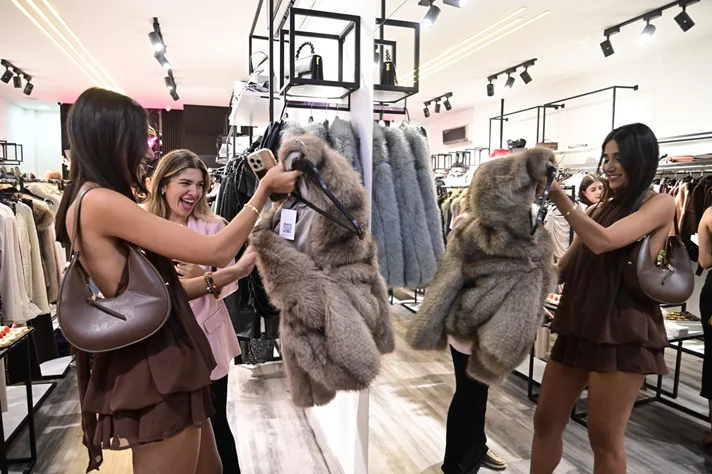 Grand Opening of Nothing to Wear