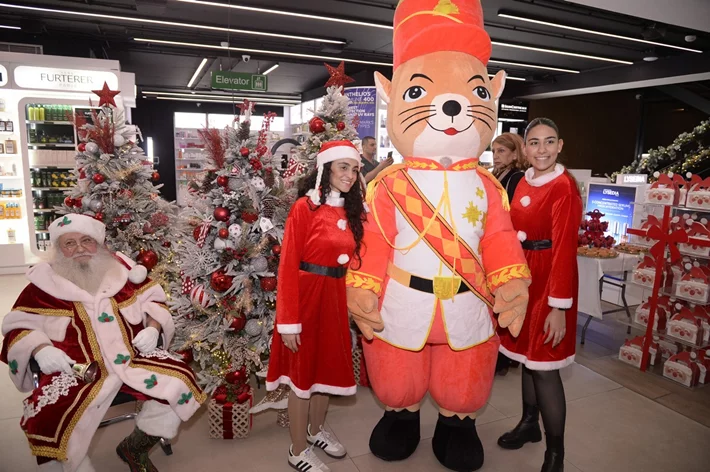 Christmas Celebration at Pharmacie Chiha