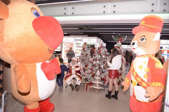 Christmas Celebration at Pharmacie Chiha