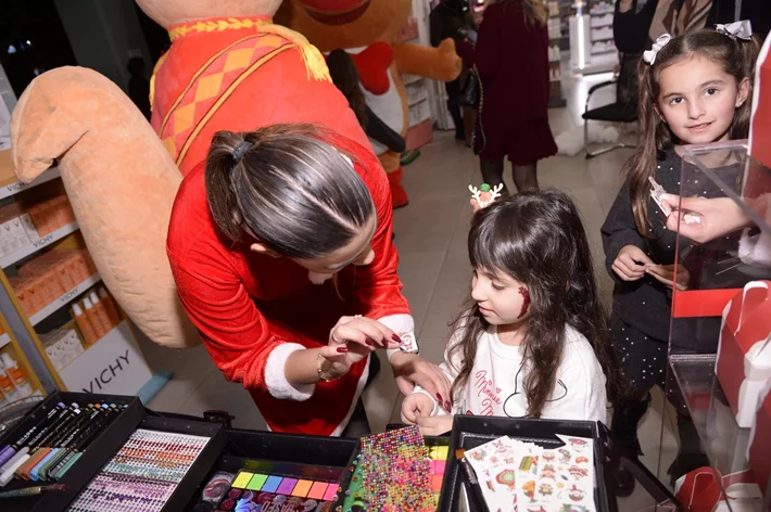 Christmas Celebration at Pharmacie Chiha