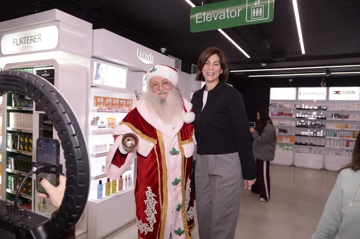 Christmas Celebration at Pharmacie Chiha