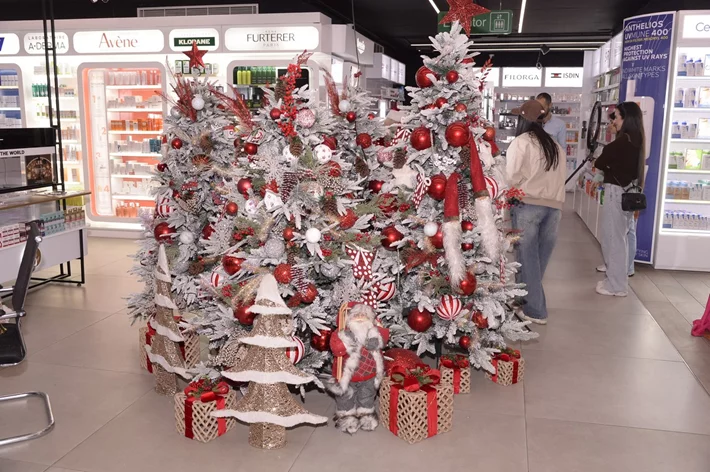 Christmas Celebration at Pharmacie Chiha