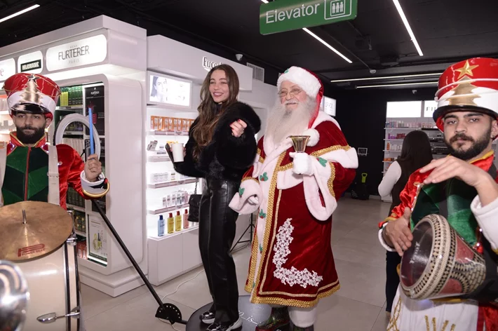 Christmas Celebration at Pharmacie Chiha