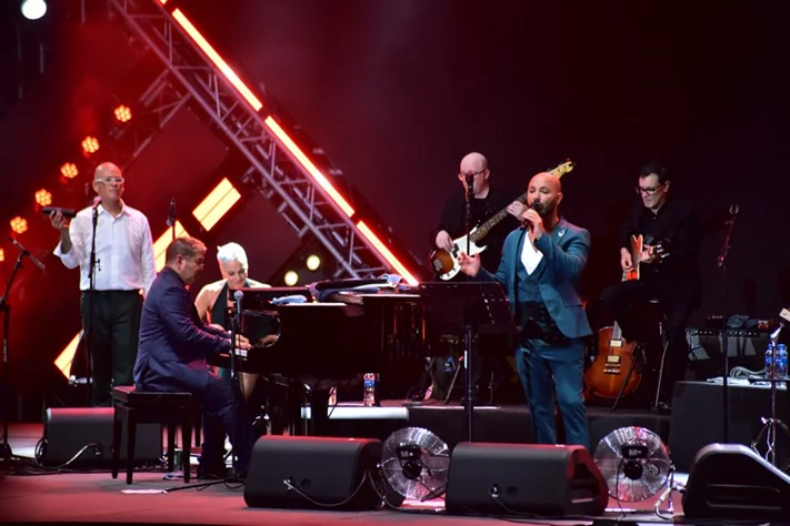 Pink Martini at Beirut Holidays