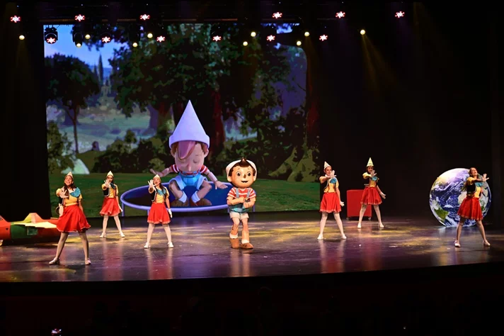 PINOCCHIO and FRIENDS - Winter Edition