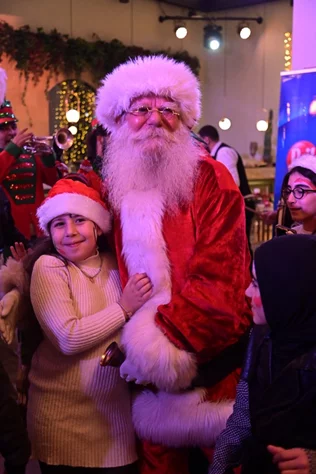 Pril Christmas Dinner at Grandhouse