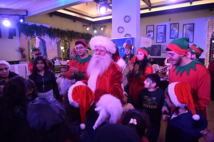 Pril Christmas Dinner at Grandhouse