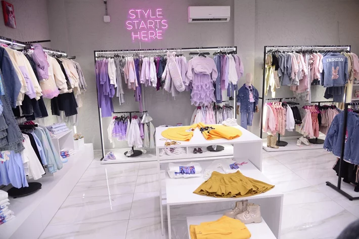 Opening of Quatre Epingles