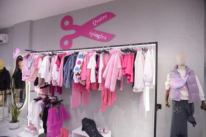 Opening of Quatre Epingles