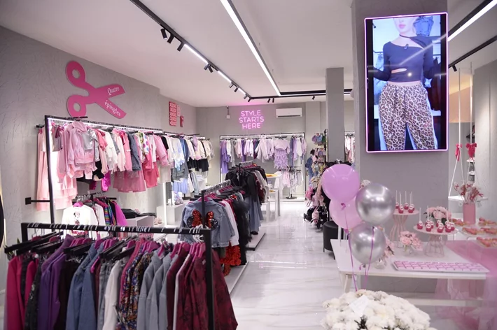 Opening of Quatre Epingles