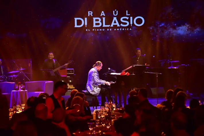 Raul Di Blasio at Casino du Liban