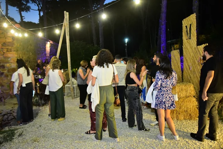 Mañana Al-Nahil Collection at Retro Village