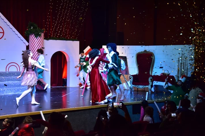 Opening of Santa's Factory at Sagesse Theater