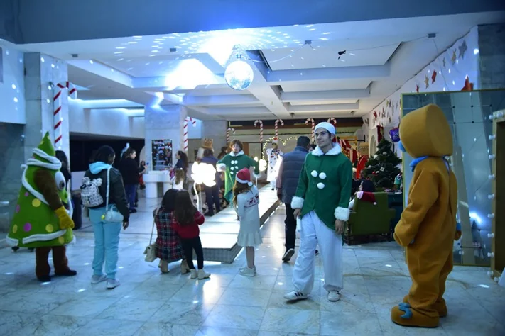 Opening of Santa's Factory at Sagesse Theater
