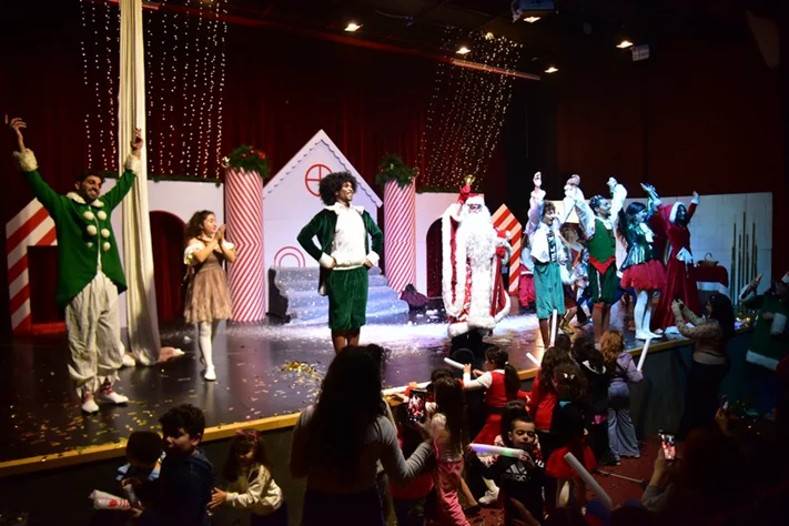 Opening of Santa's Factory at Sagesse Theater