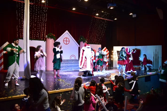 Opening of Santa's Factory at Sagesse Theater
