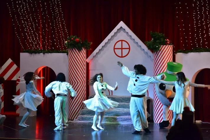 Opening of Santa's Factory at Sagesse Theater