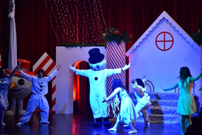 Opening of Santa's Factory at Sagesse Theater