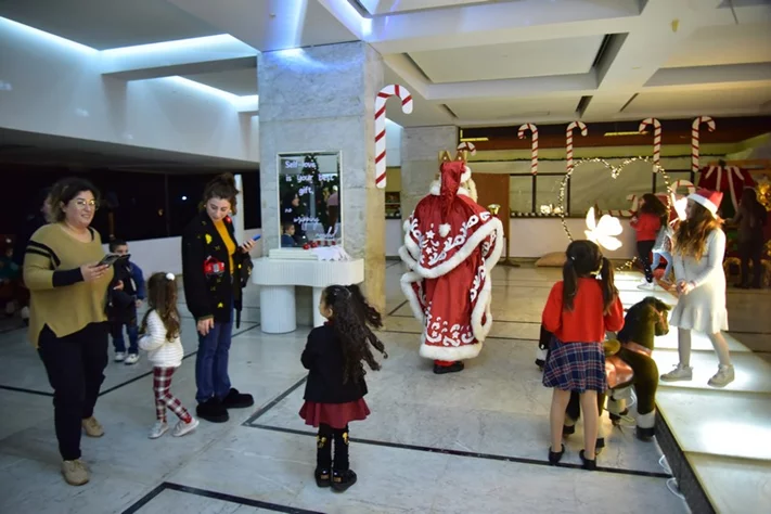 Opening of Santa's Factory at Sagesse Theater