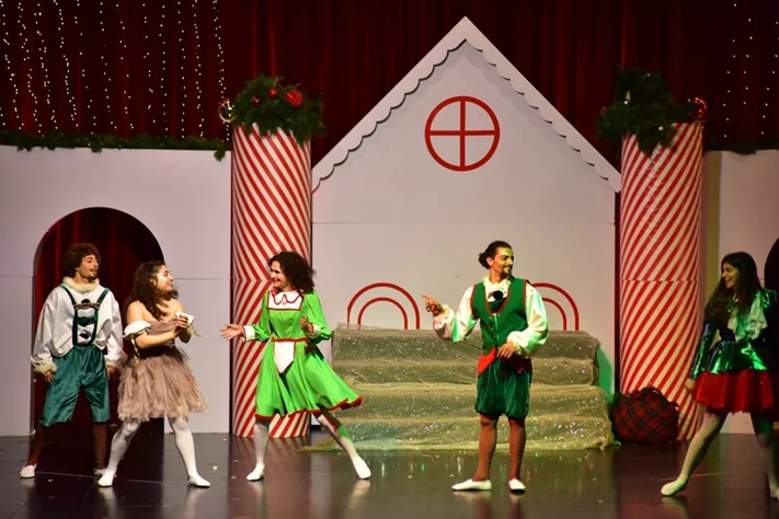 Opening of Santa's Factory at Sagesse Theater