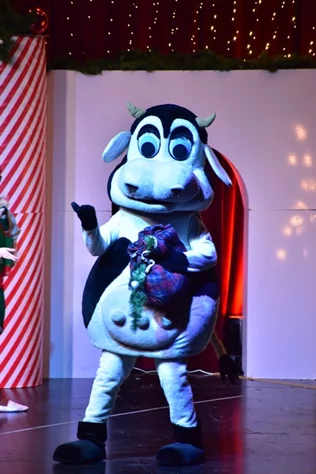 Opening of Santa's Factory at Sagesse Theater