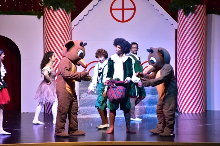Opening of Santa's Factory at Sagesse Theater