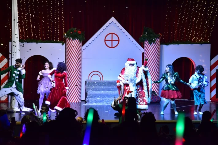 Opening of Santa's Factory at Sagesse Theater
