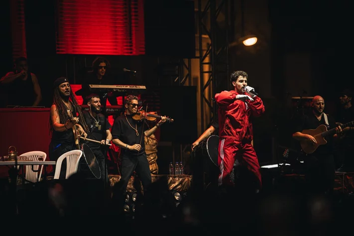 SAINT LEVANT IN CONCERT