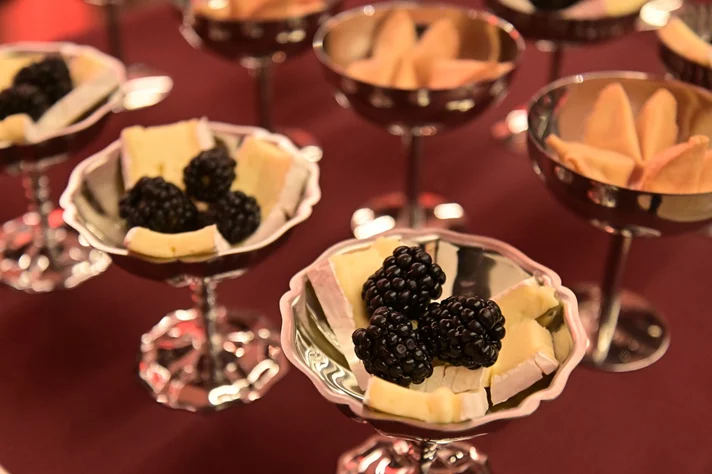 L'amour a la Table at Seravie