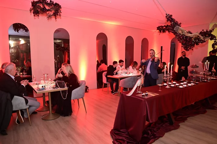 L'amour a la Table at Seravie