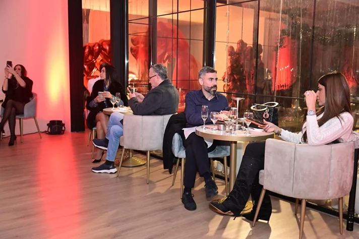 L'amour a la Table at Seravie