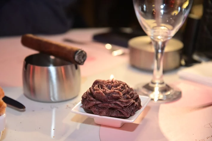 L'amour a la Table at Seravie