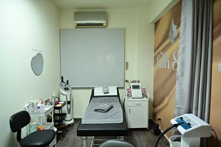 Grand Opening of Silk Skin