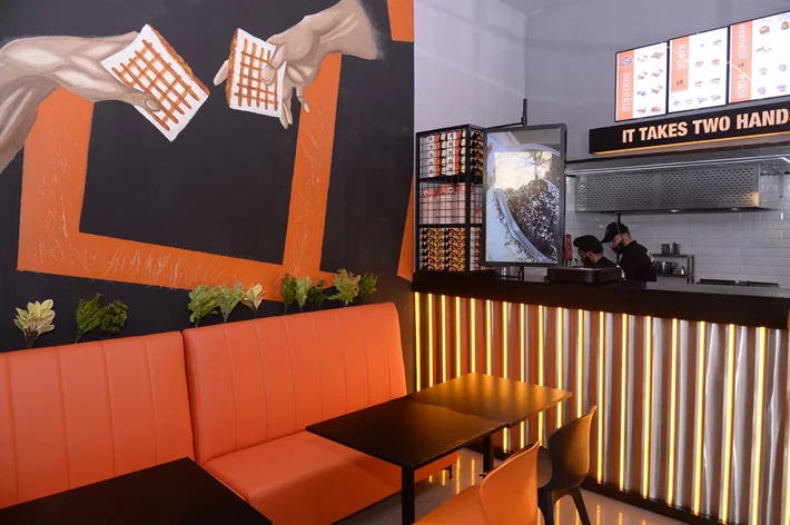 Opening of Sister Wraps at Jal El Dib