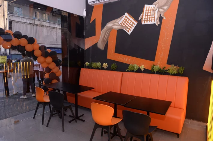 Opening of Sister Wraps at Jal El Dib