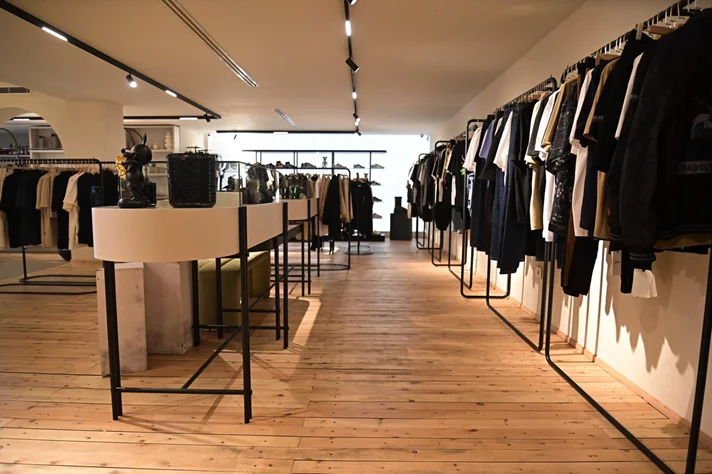 Summer Season Celebration at Six Concept Store