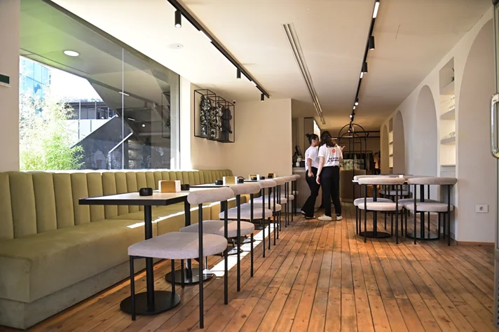Summer Season Celebration at Six Concept Store